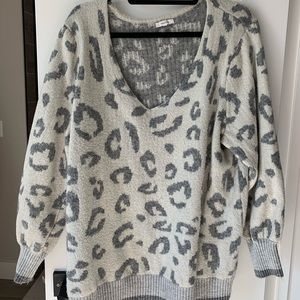 Maurices vneck long-sleeve sweater leopard size 2